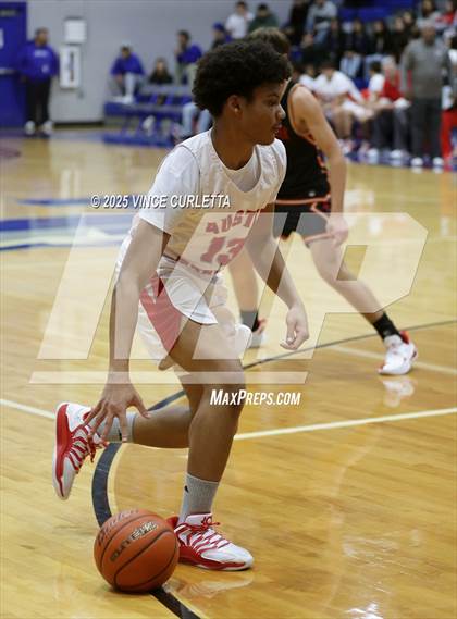Thumbnail 1 in Travis vs. Caney Creek (Lobo Pack Attack Classic) photogallery.
