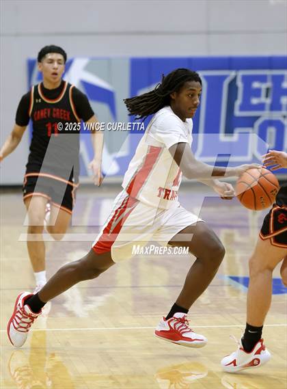 Thumbnail 1 in Travis vs. Caney Creek (Lobo Pack Attack Classic) photogallery.