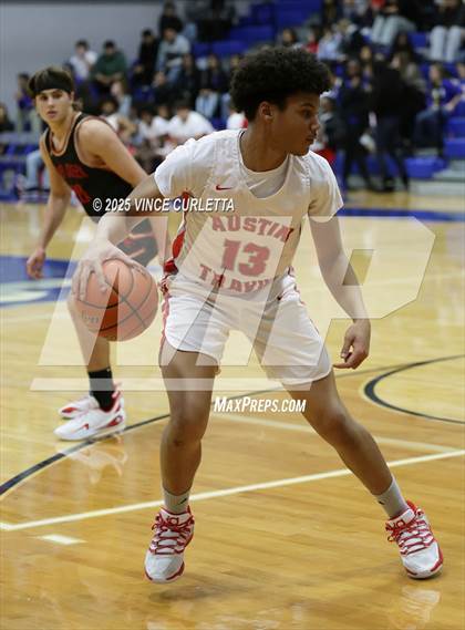 Thumbnail 3 in Travis vs. Caney Creek (Lobo Pack Attack Classic) photogallery.