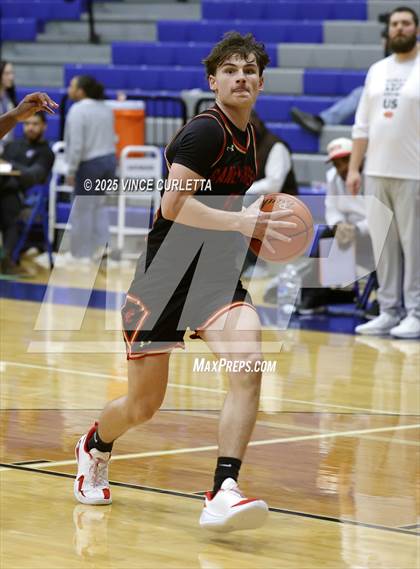 Thumbnail 1 in Travis vs. Caney Creek (Lobo Pack Attack Classic) photogallery.