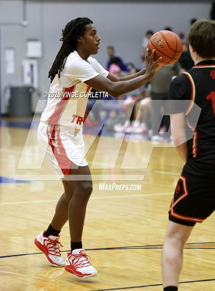 Thumbnail 2 in Travis vs. Caney Creek (Lobo Pack Attack Classic) photogallery.
