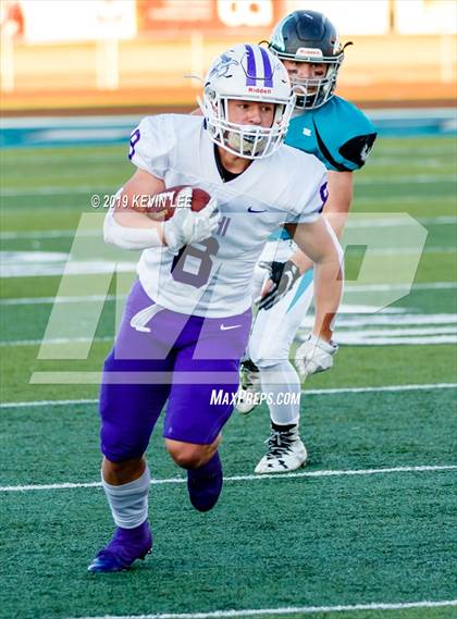 Thumbnail 3 in Farmington @ Lehi (UHSAA 5A Quarterfinal) photogallery.
