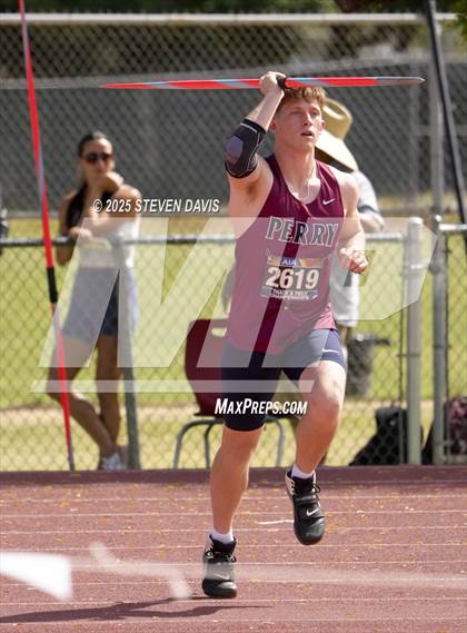 Thumbnail 1 in AIA Finals photogallery.
