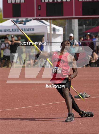 Thumbnail 2 in AIA Finals photogallery.