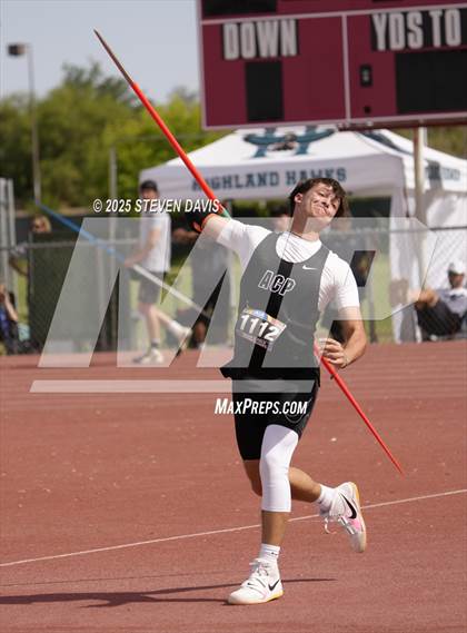 Thumbnail 1 in AIA Finals photogallery.