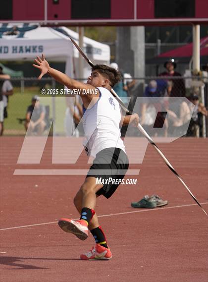 Thumbnail 2 in AIA Finals photogallery.