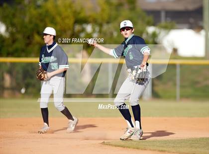 Thumbnail 1 in Sumner @ Lennard photogallery.