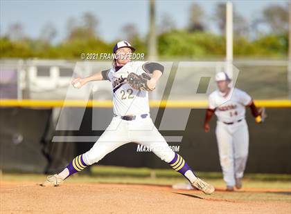 Thumbnail 1 in Sumner @ Lennard photogallery.