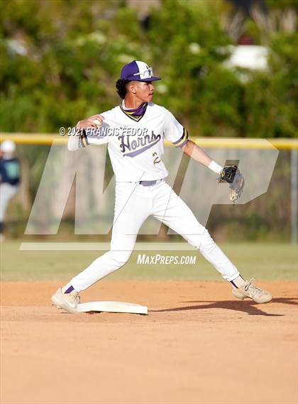 Thumbnail 1 in Sumner @ Lennard photogallery.
