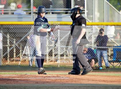 Thumbnail 2 in Sumner @ Lennard photogallery.