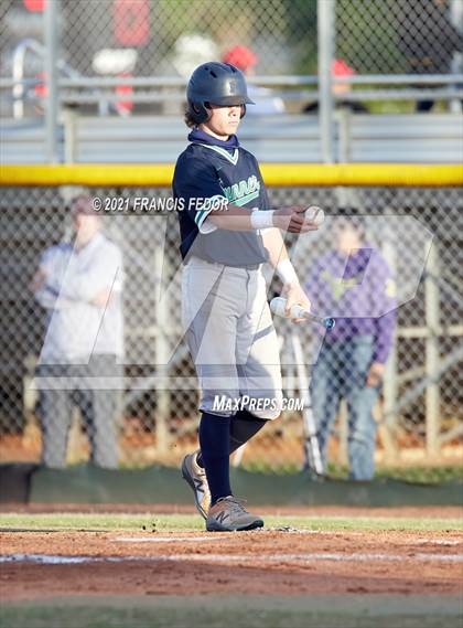 Thumbnail 1 in Sumner @ Lennard photogallery.