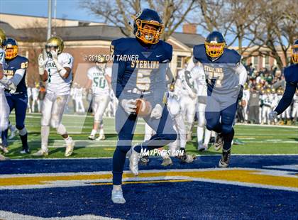 Thumbnail 2 in Boylan Catholic @ Sterling (IHSA 5A Quarterfilal Playoff) photogallery.