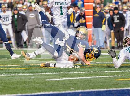 Thumbnail 1 in Boylan Catholic @ Sterling (IHSA 5A Quarterfilal Playoff) photogallery.