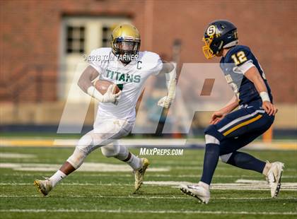 Thumbnail 3 in Boylan Catholic @ Sterling (IHSA 5A Quarterfilal Playoff) photogallery.