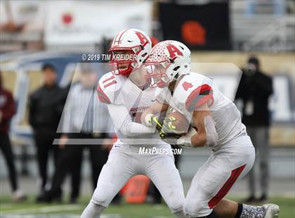 Thumbnail 2 in Avonworth vs. Southern Columbia Area (PIAA 2A Championship) photogallery.