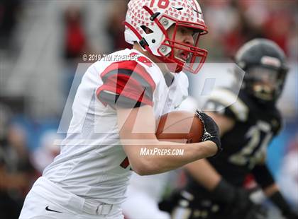 Thumbnail 3 in Avonworth vs. Southern Columbia Area (PIAA 2A Championship) photogallery.