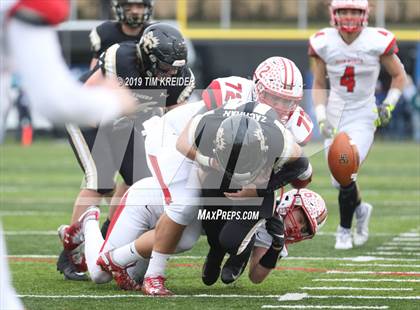Thumbnail 1 in Avonworth vs. Southern Columbia Area (PIAA 2A Championship) photogallery.