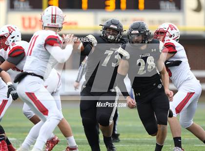 Thumbnail 2 in Avonworth vs. Southern Columbia Area (PIAA 2A Championship) photogallery.