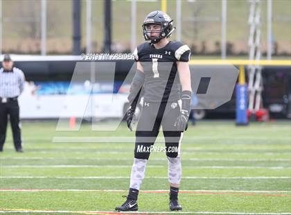 Thumbnail 2 in Avonworth vs. Southern Columbia Area (PIAA 2A Championship) photogallery.