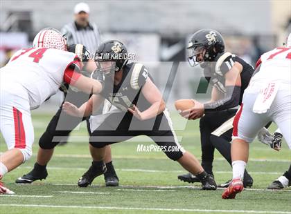 Thumbnail 2 in Avonworth vs. Southern Columbia Area (PIAA 2A Championship) photogallery.