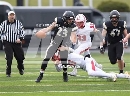 Thumbnail 3 in Avonworth vs. Southern Columbia Area (PIAA 2A Championship) photogallery.