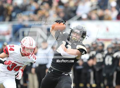 Thumbnail 2 in Avonworth vs. Southern Columbia Area (PIAA 2A Championship) photogallery.