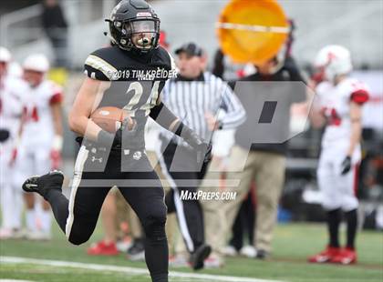 Thumbnail 2 in Avonworth vs. Southern Columbia Area (PIAA 2A Championship) photogallery.