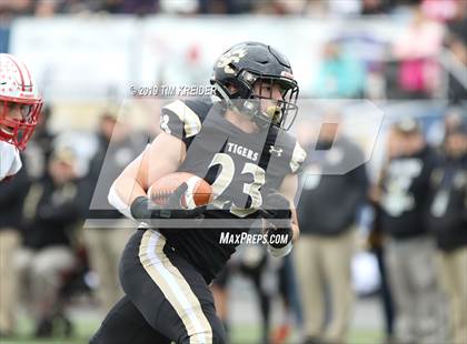 Thumbnail 3 in Avonworth vs. Southern Columbia Area (PIAA 2A Championship) photogallery.