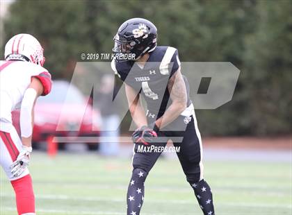 Thumbnail 1 in Avonworth vs. Southern Columbia Area (PIAA 2A Championship) photogallery.