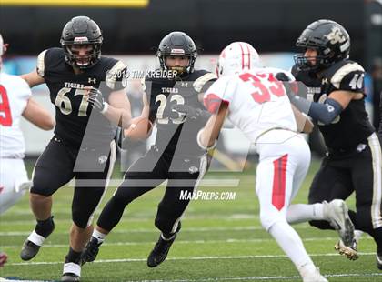 Thumbnail 1 in Avonworth vs. Southern Columbia Area (PIAA 2A Championship) photogallery.