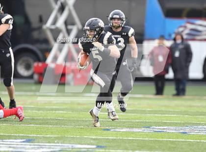 Thumbnail 2 in Avonworth vs. Southern Columbia Area (PIAA 2A Championship) photogallery.