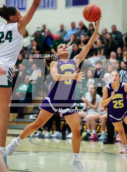 Thumbnail 1 in Cornwall Central vs. Warwick (NYSPHSAA Section 9 Class AA Final) photogallery.