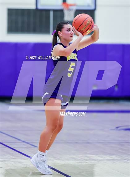 Thumbnail 1 in Cornwall Central vs. Warwick (NYSPHSAA Section 9 Class AA Final) photogallery.