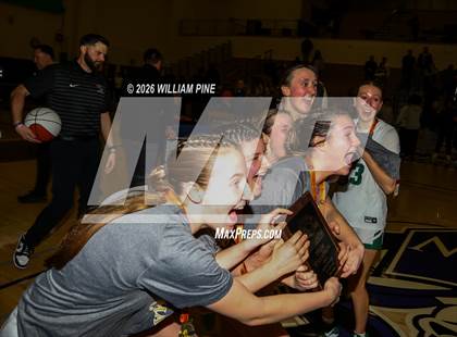 Thumbnail 3 in Cornwall Central vs. Warwick (NYSPHSAA Section 9 Class AA Final) photogallery.