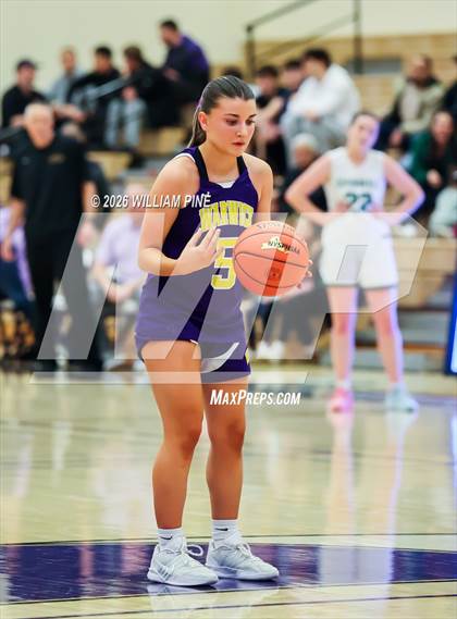 Thumbnail 2 in Cornwall Central vs. Warwick (NYSPHSAA Section 9 Class AA Final) photogallery.