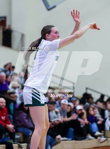 Thumbnail 2 in Cornwall Central vs. Warwick (NYSPHSAA Section 9 Class AA Final) photogallery.