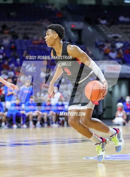 Thumbnail 2 in Westlake vs. Duncanville (UIL 6A State Championship) photogallery.