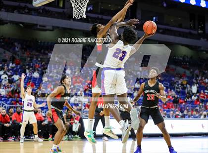 Thumbnail 1 in Westlake vs. Duncanville (UIL 6A State Championship) photogallery.