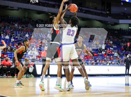 Thumbnail 3 in Westlake vs. Duncanville (UIL 6A State Championship) photogallery.