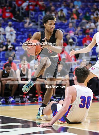 Thumbnail 2 in Westlake vs. Duncanville (UIL 6A State Championship) photogallery.