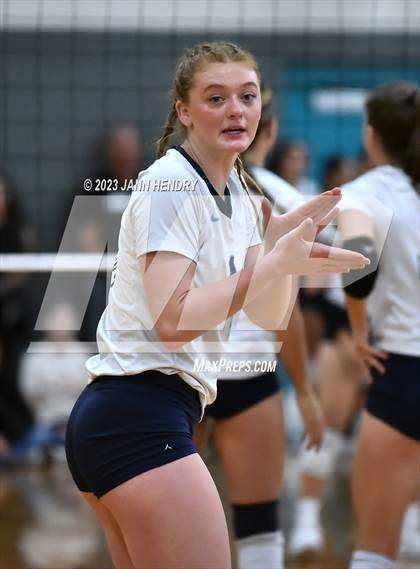 Thumbnail 3 in Skyview vs. Kamehameha Kapalama (Durango Fall Classic) photogallery.