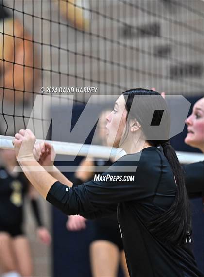 Thumbnail 2 in Grand Junction vs Arapahoe photogallery.