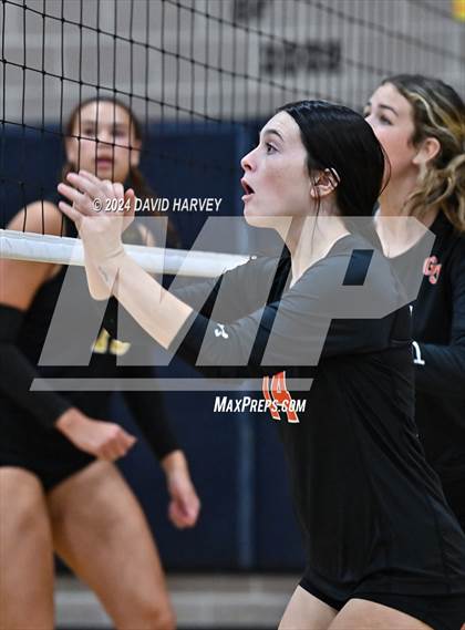 Thumbnail 3 in Grand Junction vs Arapahoe photogallery.