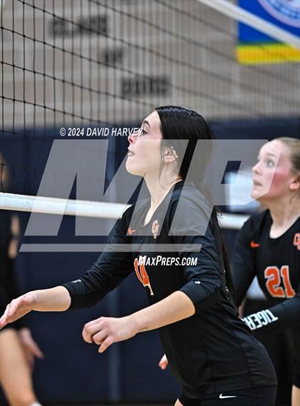 Thumbnail 3 in Grand Junction vs Arapahoe photogallery.