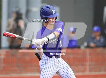 Thumbnail 3 in Dutchtown vs. Airline (LHSAA Division I Non-Select Bi-District) photogallery.