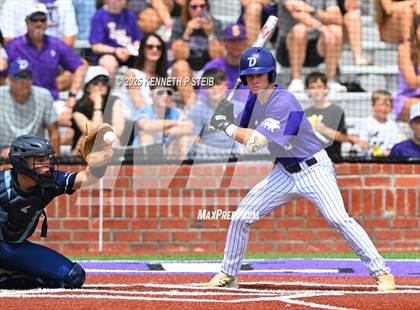 Thumbnail 3 in Dutchtown vs. Airline (LHSAA Division I Non-Select Bi-District) photogallery.