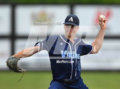 Thumbnail 3 in Dutchtown vs. Airline (LHSAA Division I Non-Select Bi-District) photogallery.