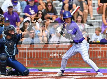 Thumbnail 1 in Dutchtown vs. Airline (LHSAA Division I Non-Select Bi-District) photogallery.