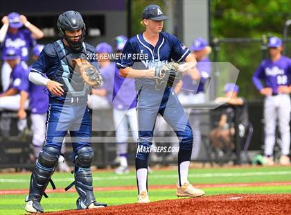 Thumbnail 2 in Dutchtown vs. Airline (LHSAA Division I Non-Select Bi-District) photogallery.