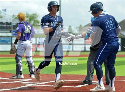 Thumbnail 3 in Dutchtown vs. Airline (LHSAA Division I Non-Select Bi-District) photogallery.